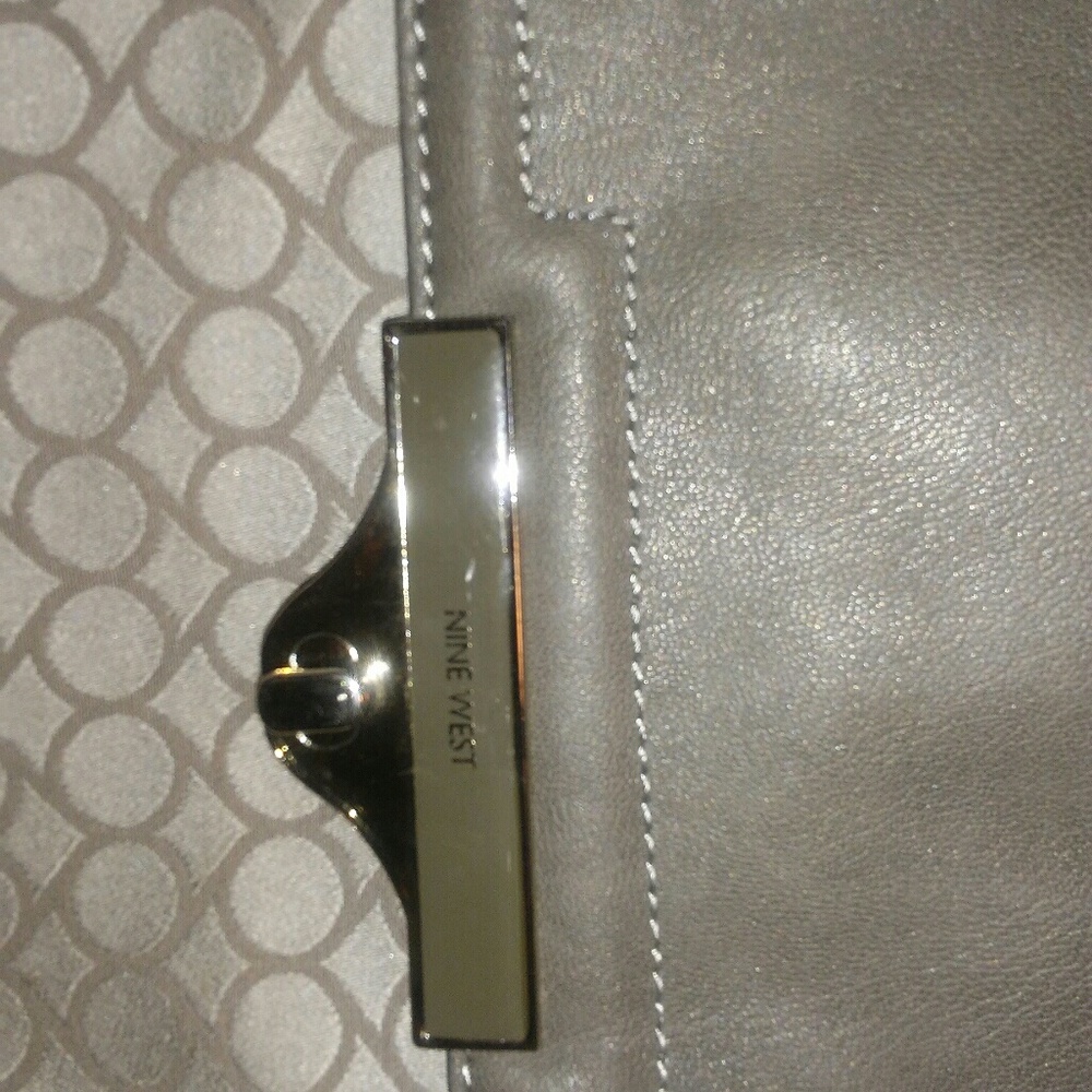 NINE WEST PURSE